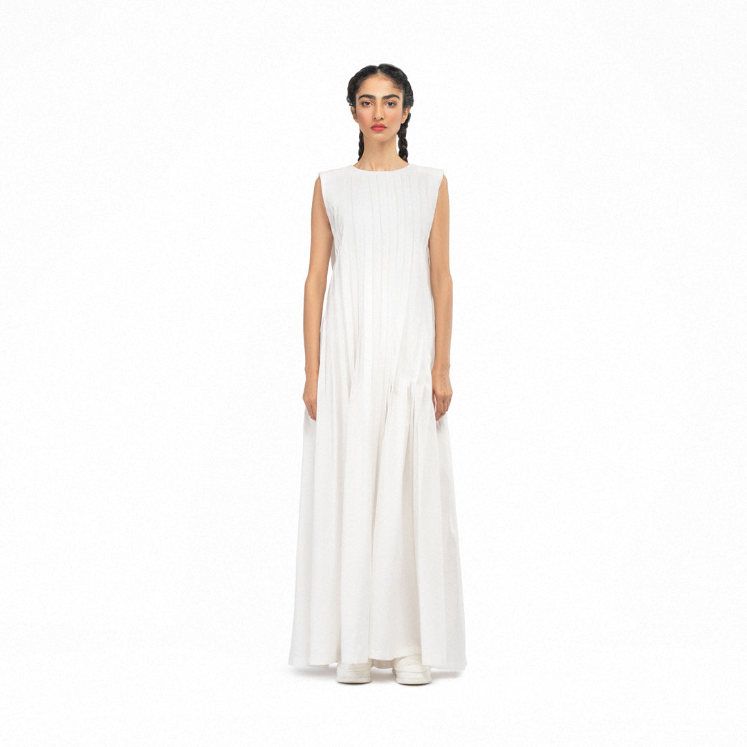 irene maxi dress GARMENT-PLEATED Size:7.0 UK Feature: Performance Stretch SUNSTORY White Summer Holiday neckline and long sleeves