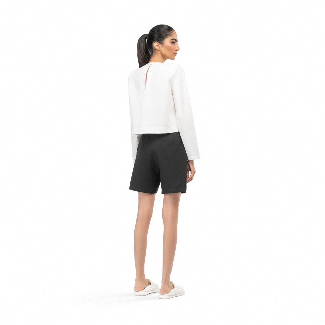 HOAMA PADDED SHOULDER TOP WITH APPLIQUÉ